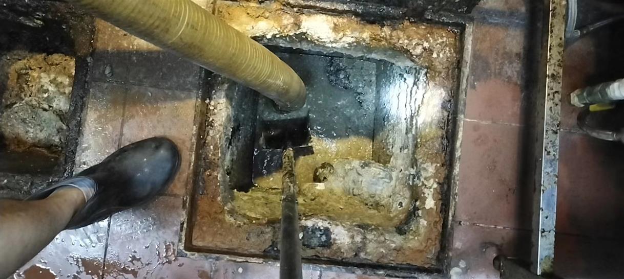 江边乡化油池清理-污水池清掏