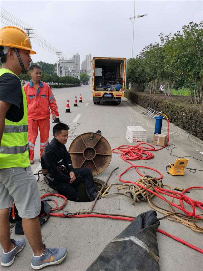 江边乡翻衬法管道修复技术主要工序