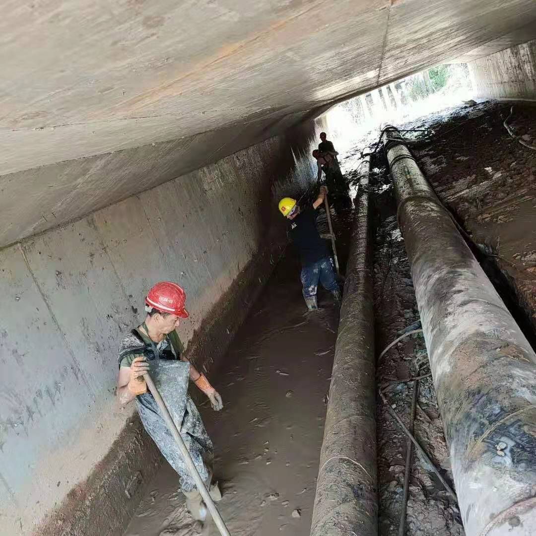 江边乡工业管道清淤