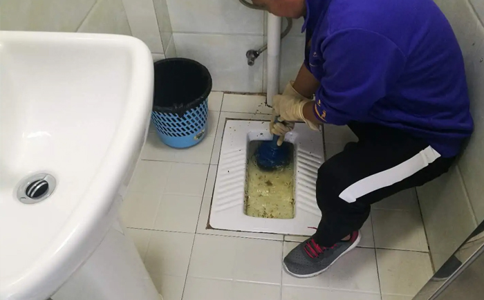 江边乡疏通蹲坑