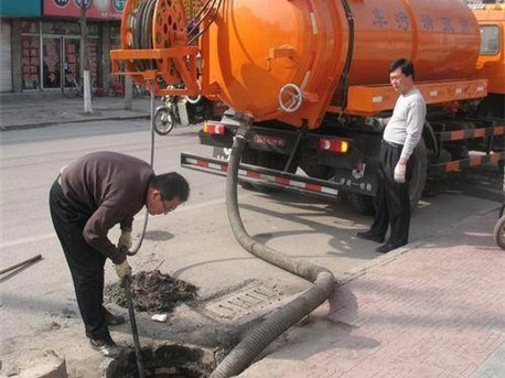 江边乡清掏化粪池，健康生活从这里开始